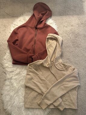 Cropped Zip Hoodie & Quilted Pullover Hoodie - Rust and Beige Xs & S